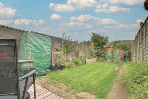 15 York Road, Chatteris, PE16 6EB