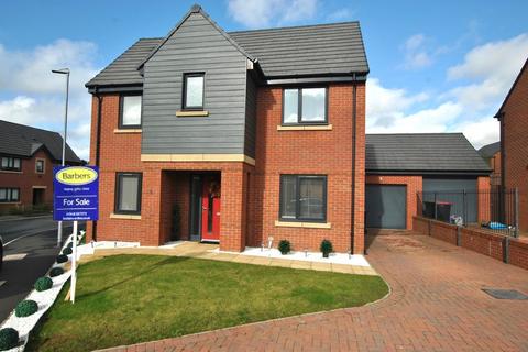 4 bedroom detached house for sale, York Road, Priorslee, Telford, TF2 9WD