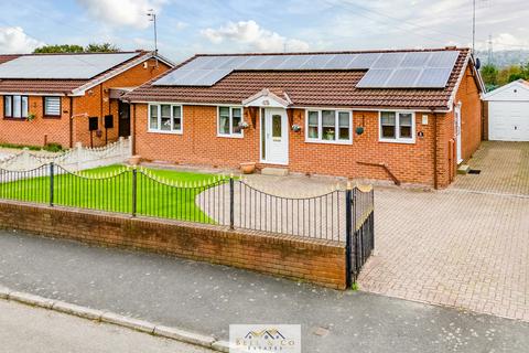 3 bedroom detached bungalow for sale, Bellhouse Lane, Chesterfield S43