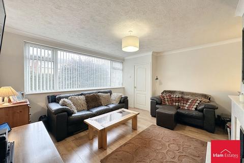 3 bedroom end of terrace house for sale, Heys Avenue, Swinton, M27