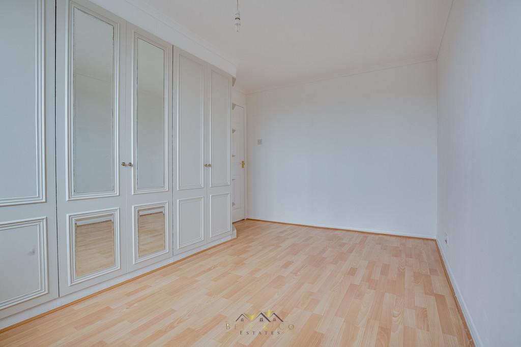 Bedroom 1.3