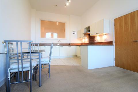 3 bedroom apartment for sale, Silk Mill, Halifax