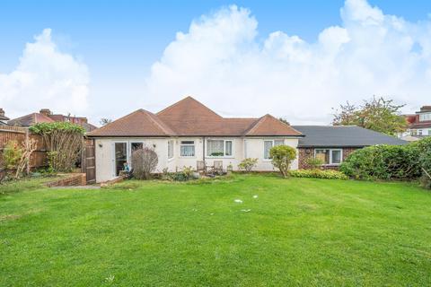 3 bedroom detached bungalow for sale, Connaught Close, Sutton