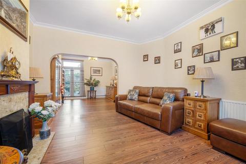 31 Marlow Road, Anerley, London, SE20 7XX