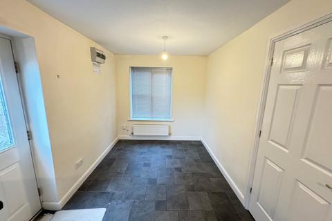 5 Little Close, Farington Moss, Leyland, PR26 6QU