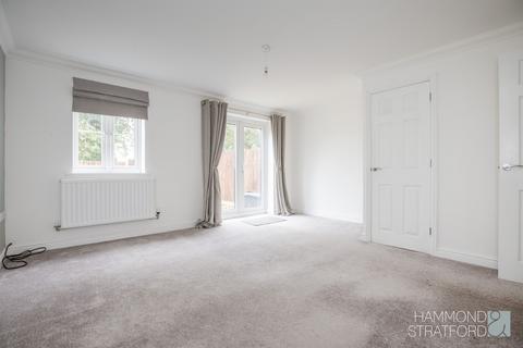 3 bedroom end of terrace house for sale, Exige Way, Wymondham