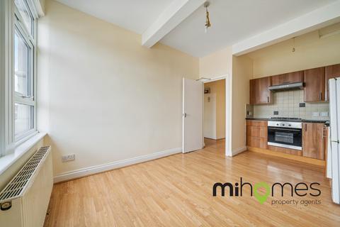 2 bedroom flat to rent, Turnpike Lane, N8