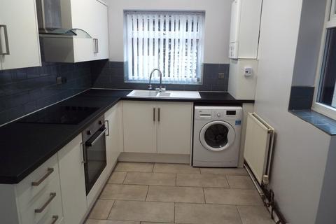 2 bedroom terraced house to rent, 29 Marshall Street