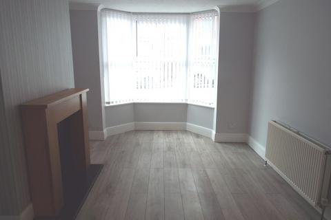 2 bedroom terraced house to rent, 29 Marshall Street