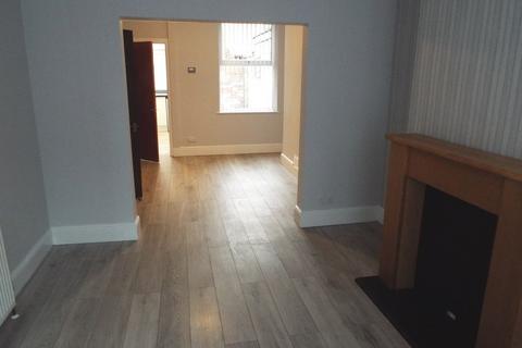 2 bedroom terraced house to rent, 29 Marshall Street