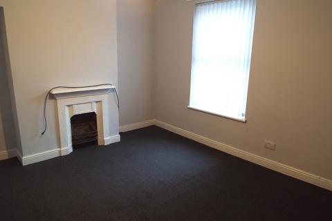 2 bedroom terraced house to rent, 29 Marshall Street