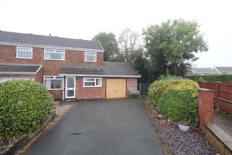 4 bedroom end of terrace house for sale, Y Berllan, Coedpoeth