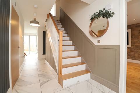 2 Cygnet Drive, Mexborough, S64 0FG