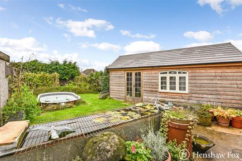 2 bedroom detached bungalow for sale, Calmore Gardens, Totton, Hampshire