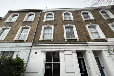 2 bedroom maisonette to rent, Manse Road, Hackney N16