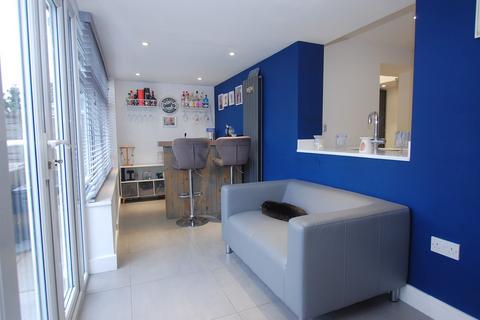 37 Vine Road, Tiptree, Colchester, CO5 0LR