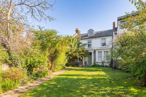 7 bedroom house for sale, Lordship Lane, East Dulwich, London, SE22