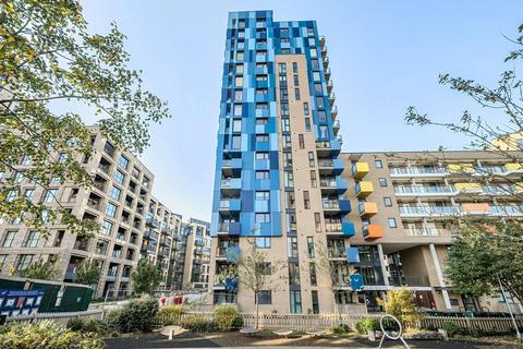 Parkside Avenue, Greenwich, London, SE10