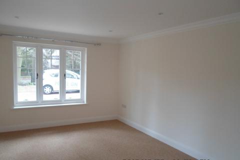 2 bedroom flat to rent, Glenferness Avenue, Bournemouth, Dorset, BH4