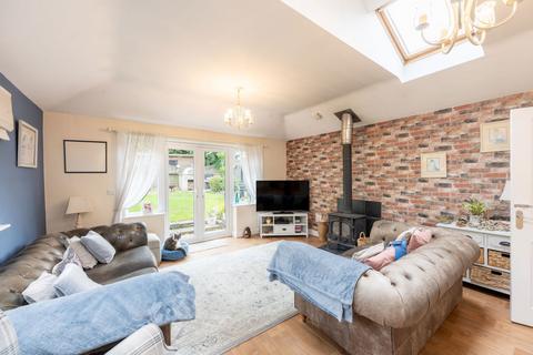 4 bedroom semi-detached house for sale, Rother Dale, Southampton SO19