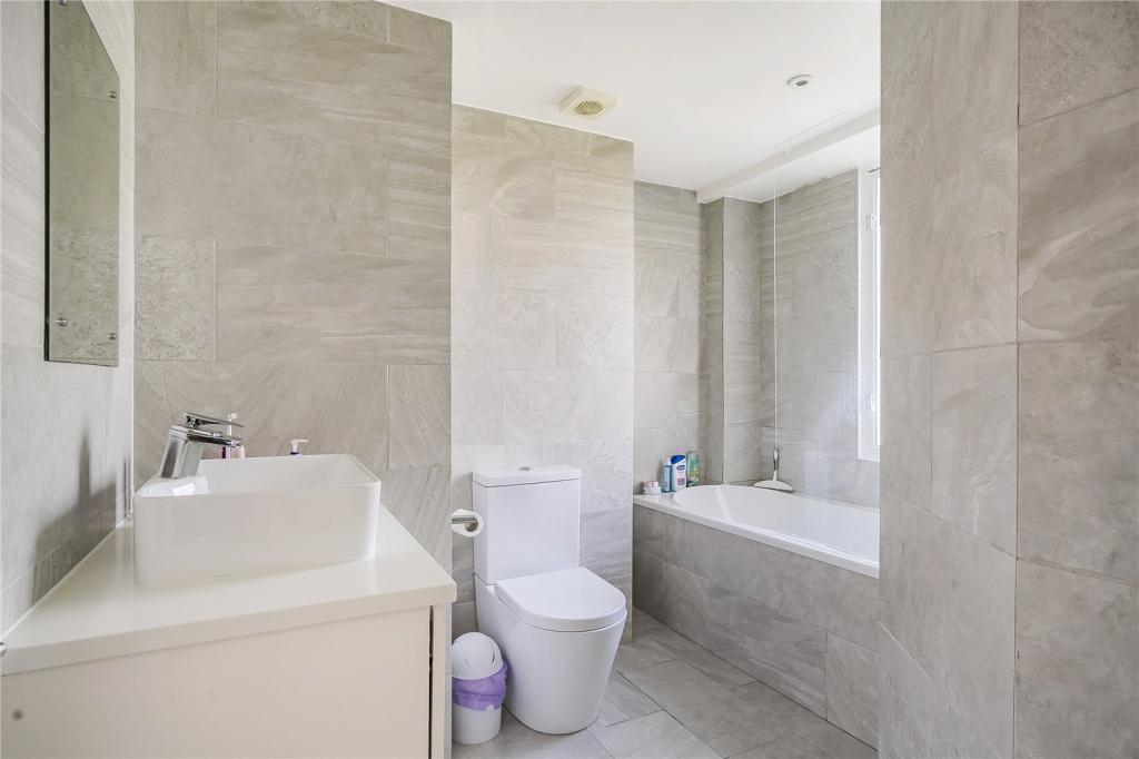31-belvedere-court-lyttelton-road-n2