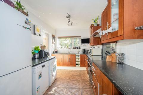 3 bedroom semi-detached house for sale, Boothferry Road, Hessle HU13