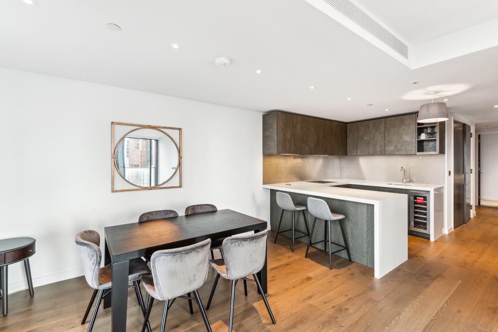 Carnation Way, London 3 bed flat to rent £6,800 pcm (£1,569 pw)