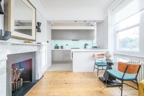 1 bedroom flat for sale, Windsor Court, Moscow Road, Notting Hill, London