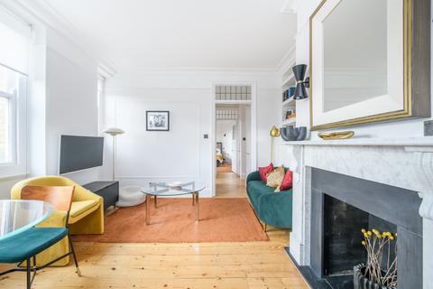 1 bedroom flat for sale, Windsor Court, Moscow Road, Notting Hill, London