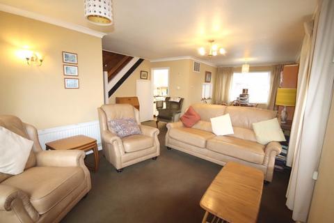 3 bedroom end of terrace house for sale, Hazelwood Meadow, Sandwich