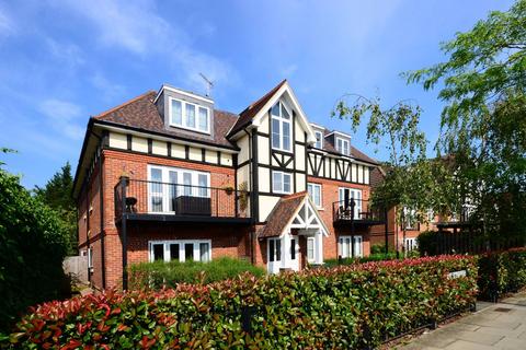 2 bedroom flat to rent, Holders Hill Road, Mill Hill East, London, NW7