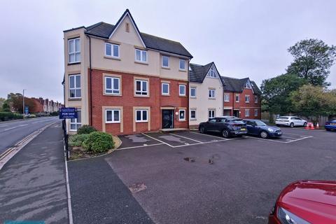 2 bedroom flat for sale, Taunton Road, Bridgwater