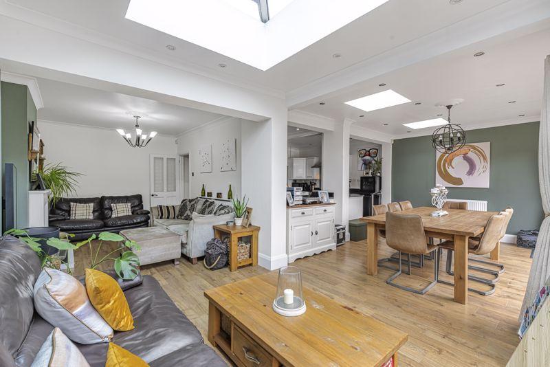 Elmwood Drive, Bexley 5 bed semidetached house for sale £840,000