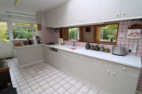 4 bedroom detached house for sale, Skip Lane, Walsall