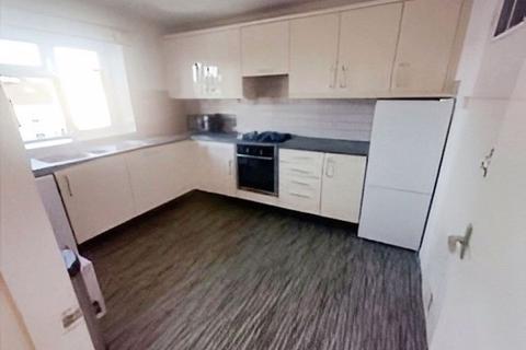 3 bedroom apartment for sale, St. Matthews Close, Newtown, Exeter