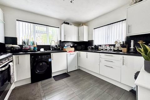 3 bedroom semi-detached house for sale, Park Lane, Sutton Coldfield, B76 9BL