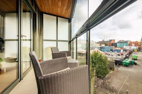 2 bedroom apartment for sale, Gaol Ferry Steps|Harbourside