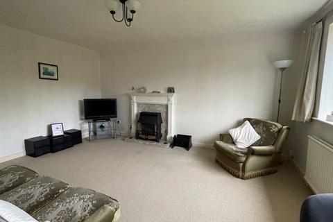 2 bedroom maisonette for sale, Oakmount Close, Pelsall, Walsall, WS3 4AS