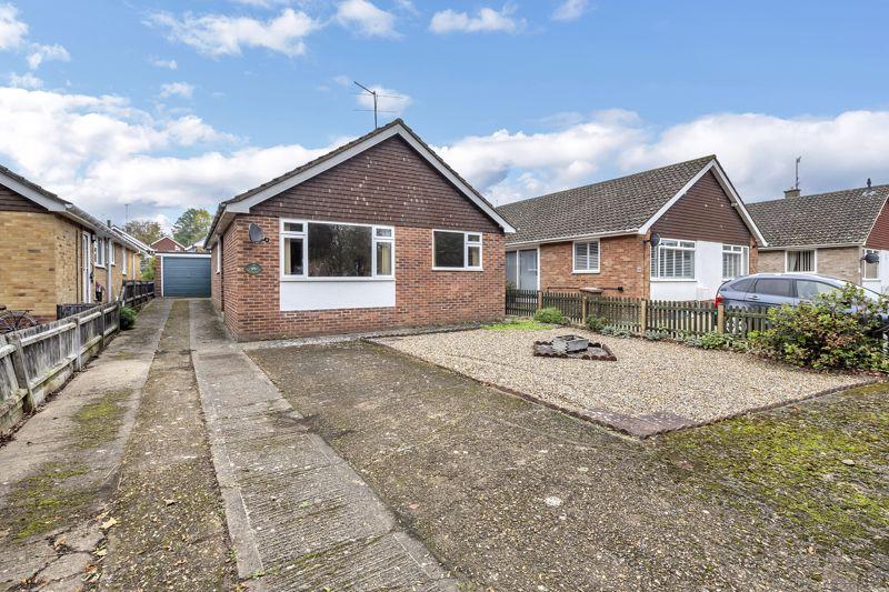 Winthrop Road, Bury St. Edmunds 3 bed detached bungalow for sale £350,000