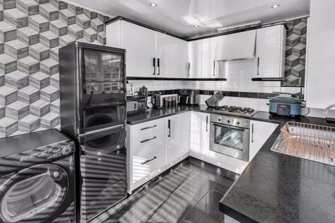 46 Grasmere Drive, Bury, BL9 9GA
