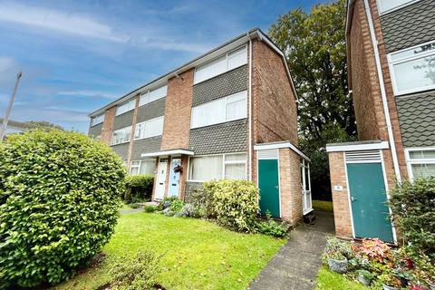 14 Links View, Sutton Coldfield, B74 3EP