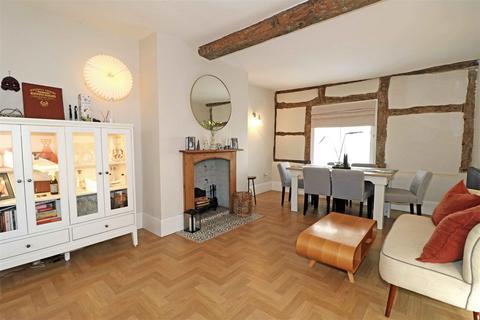 3 bedroom cottage for sale, Coten End, Warwick