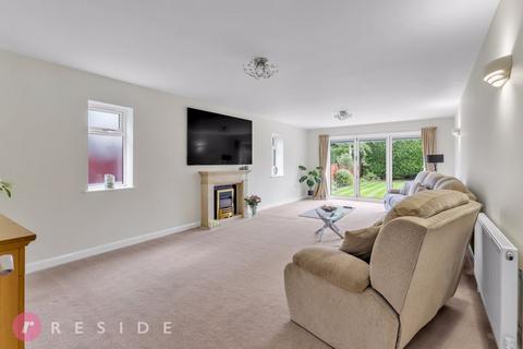 4 bedroom detached house for sale, Bankfield Lane, Rochdale OL11