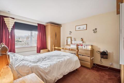 6 Buttermere Avenue, Dunstable, LU6 3PD