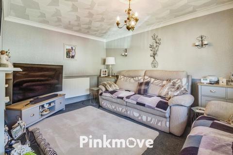 3 bedroom end of terrace house for sale, Constable Drive, Newport - REF #00025724