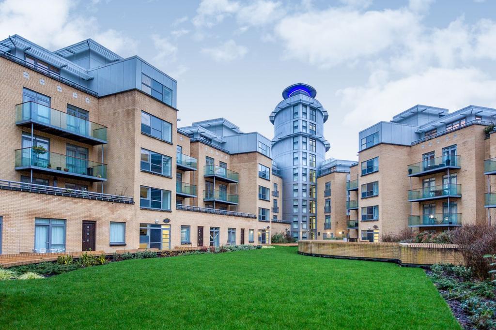 The Belvedere, CB2 2 bed terraced house to rent £1,850 pcm (£427 pw)