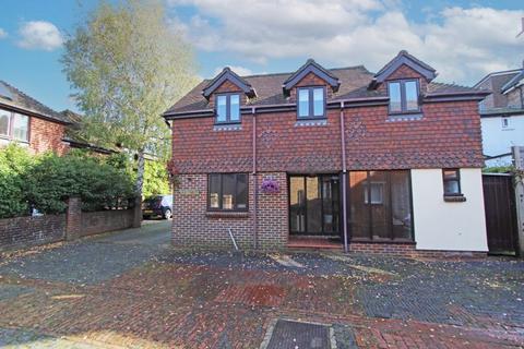 3 bedroom detached house for sale, High Street, Hurstpierpoint