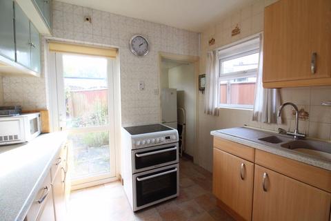 3 bedroom semi-detached house for sale, Kingsley Road, Kingswinford DY6