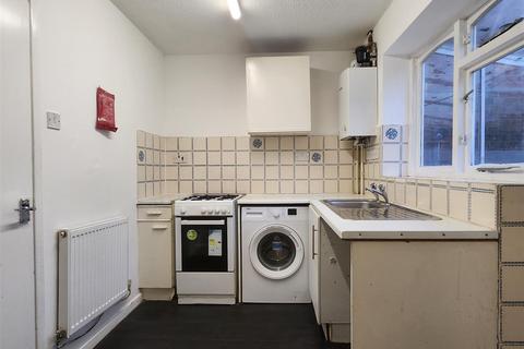 undefined, Springwood Crescent, Edgware - INVESTMENT OPPORTUNITY