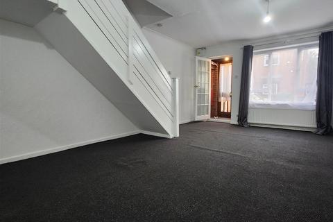undefined, Springwood Crescent, Edgware - INVESTMENT OPPORTUNITY